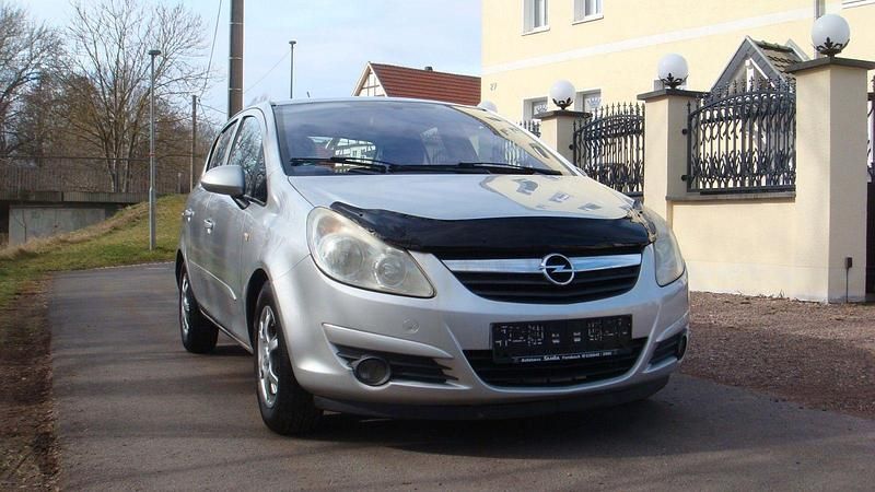 Gebraucht Opel Corsa Edition 80 PS (58 kW) 2007 Silber Kleinwagen