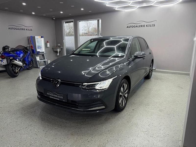 Gebraucht VW Golf VIII Move 150 PS (110 kW) 2023 Grau Limousine