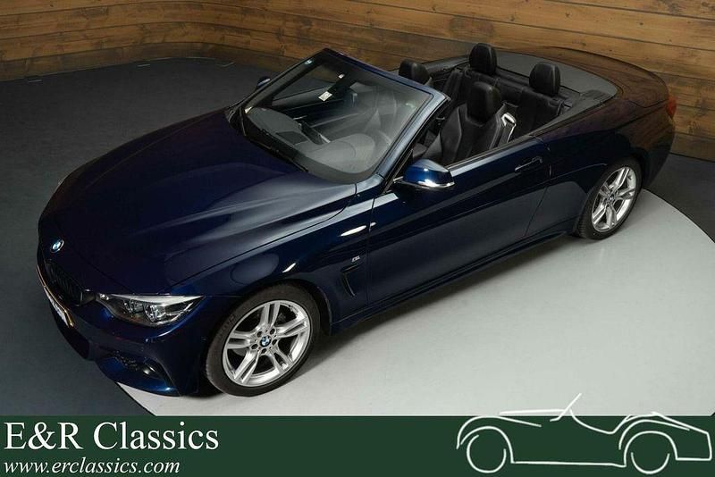 Blau Gebraucht 2020 BMW 420 M Sport Cabrio | 39.950 € (Teuer) - Bild 1/4