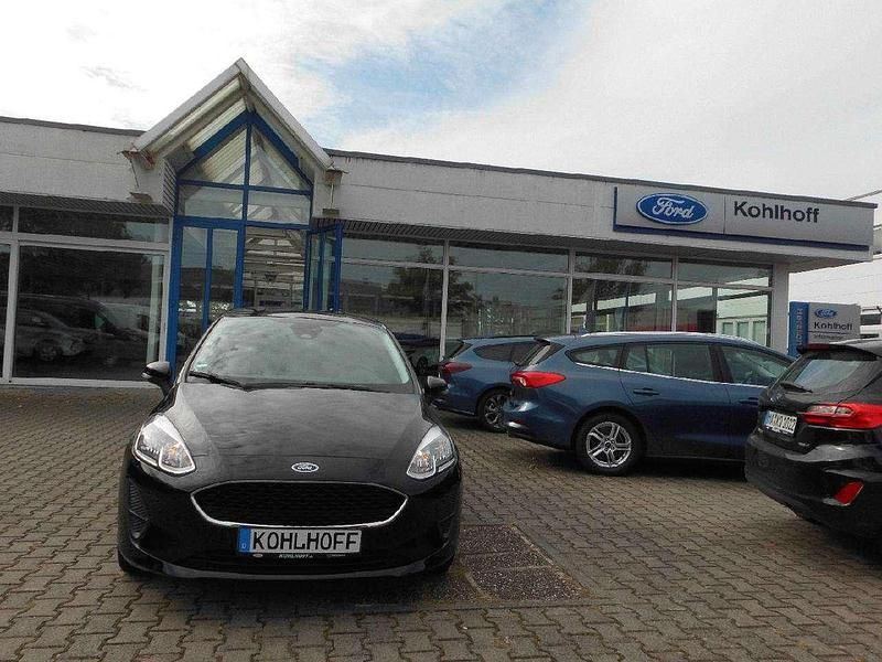 Obsidianschwarz metallic Gebraucht 2021 Ford Fiesta Cool & Connect Kleinwagen | 12.950 € (Fairer Preis) - Bild 1/4