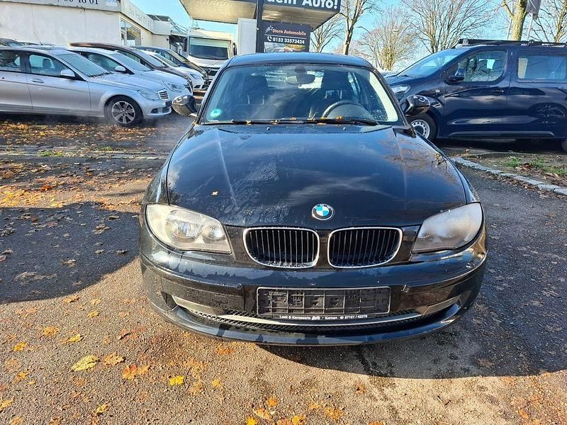Schwarz Gebraucht 2010 BMW 116 Advantage Kleinwagen | 2.850 € (Guter Preis) - Bild 1/4