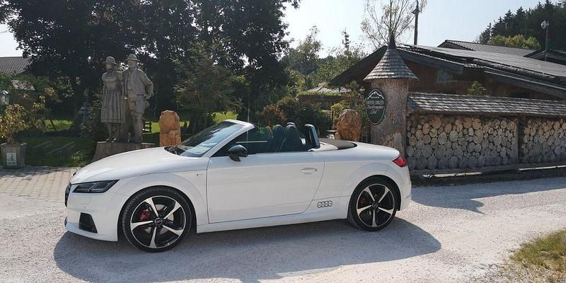 Weiß Gebraucht 2018 Audi TT Roadster S-Line Cabrio | 28.500 € (Fairer Preis) - Bild 1/4