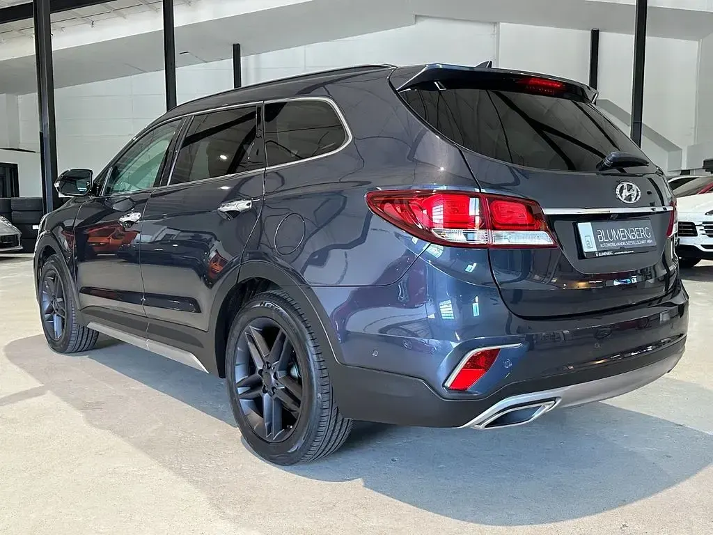 Gebraucht Hyundai Grand Santa Fe Premium 200 PS (147 kW) 2017 Blau SUV