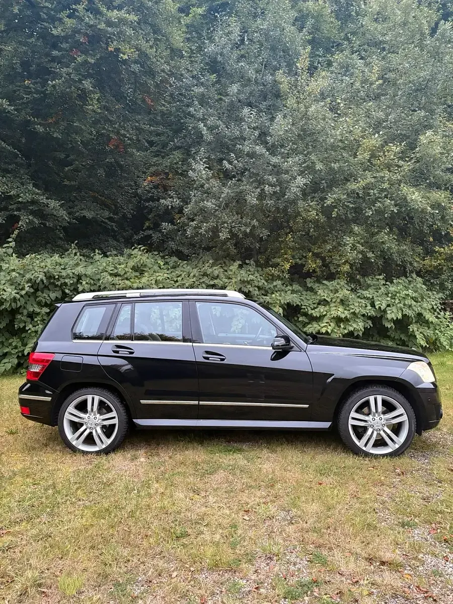 Gebraucht Mercedes GLK350 272 PS (200 kW) 2009 Schwarz SUV