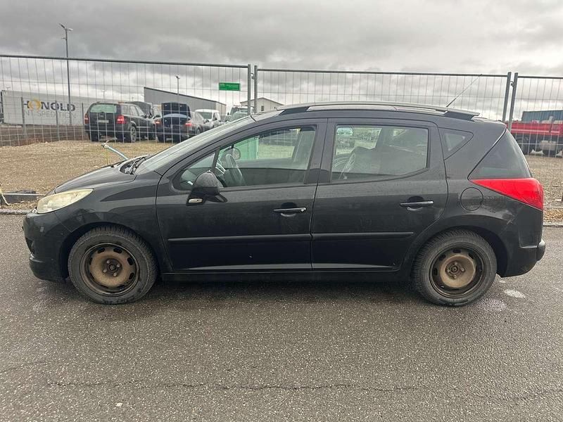 Gebraucht Peugeot 207 Urban Move 95 PS (69 kW) 2010 Farbe schwarz obsidien/metall Kombi