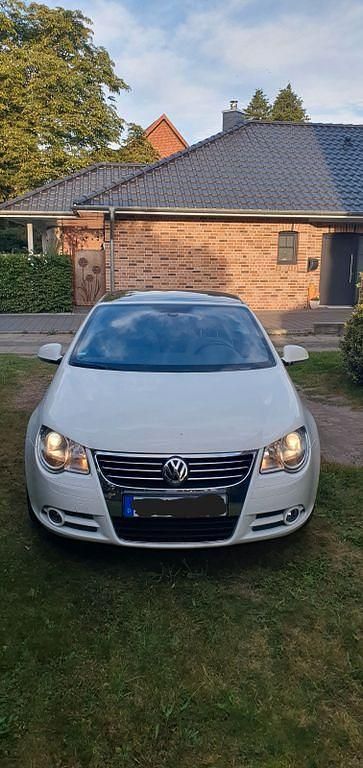 Weiß Gebraucht 2007 VW Eos Cabrio | 8.700 € (Teuer) - Bild 1/4