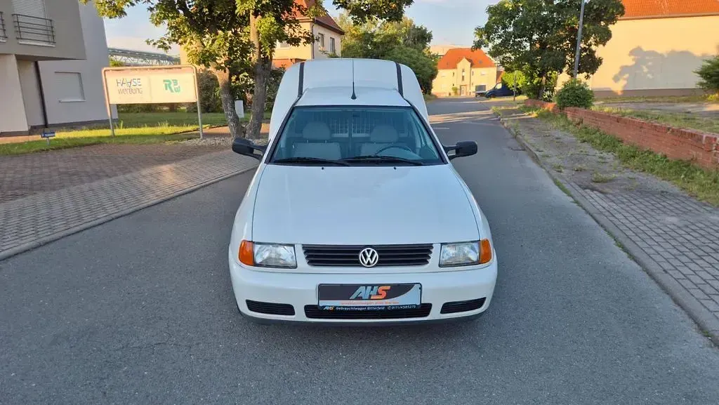 Gebraucht VW Caddy 64 PS (47 kW) 2003 Weiß Van / Kleinbus