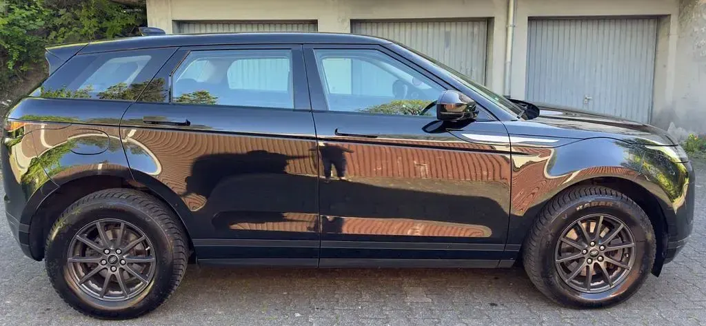 Gebraucht Land Rover Range Rover evoque Basis 150 PS (110 kW) 2019 Schwarz SUV