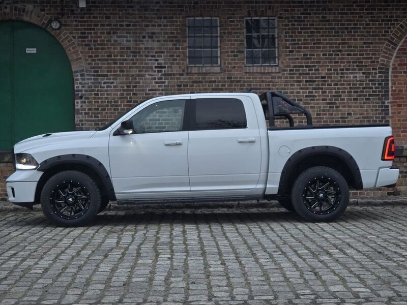 Gebraucht Dodge Ram 402 PS (295 kW) 2022 Weiß Pickup