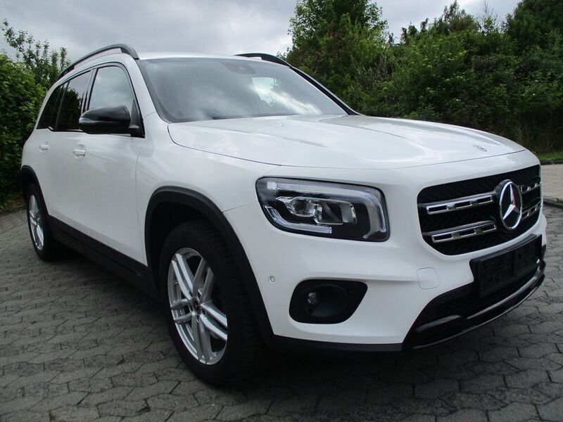 Weiß Gebraucht 2022 Mercedes GLB200 Night SUV | 24.999 € (Fairer Preis) - Bild 1/4