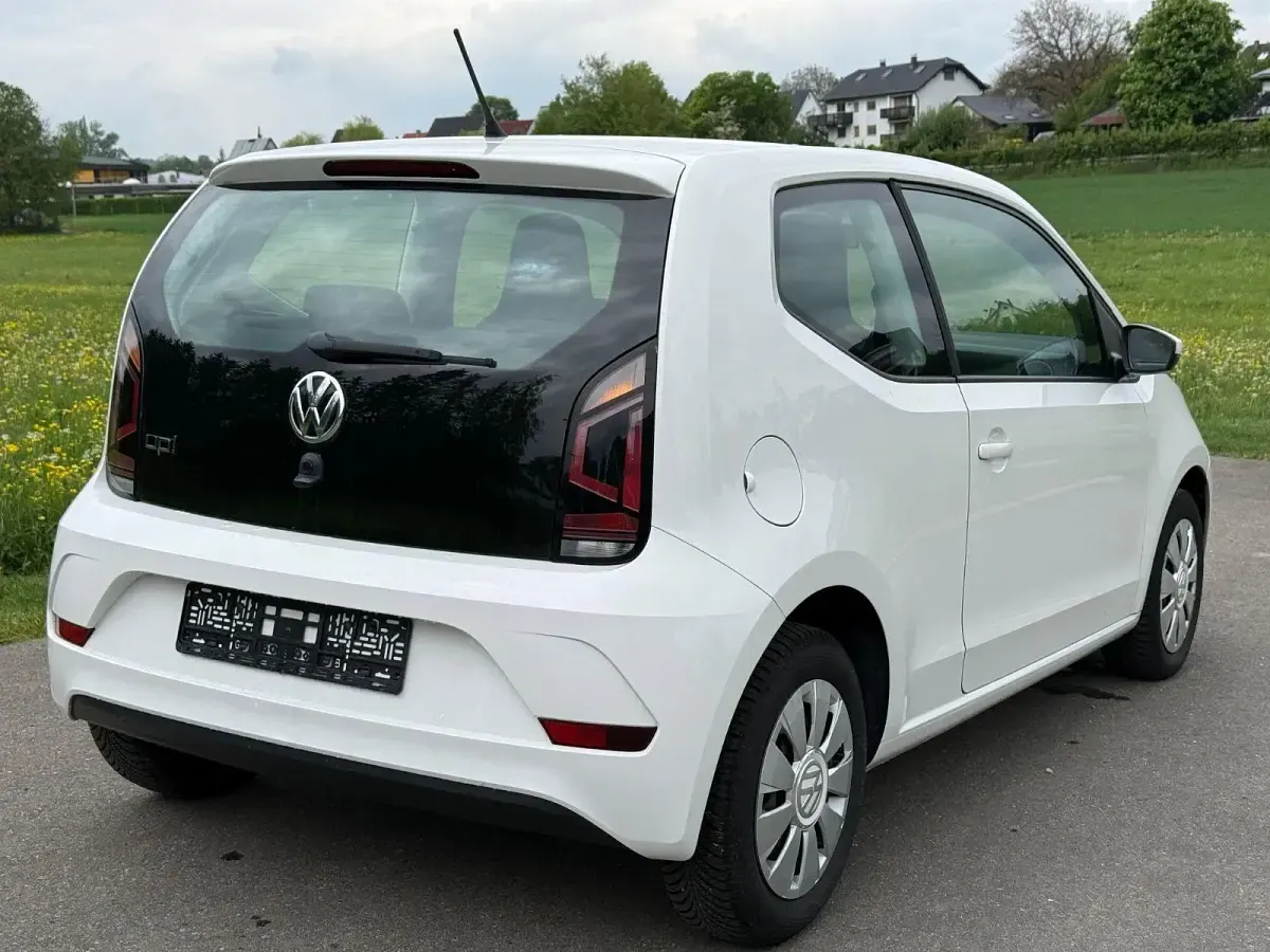 Occasion VW up! move up! 60 ch (44 kW) 2018 Noir Citadine