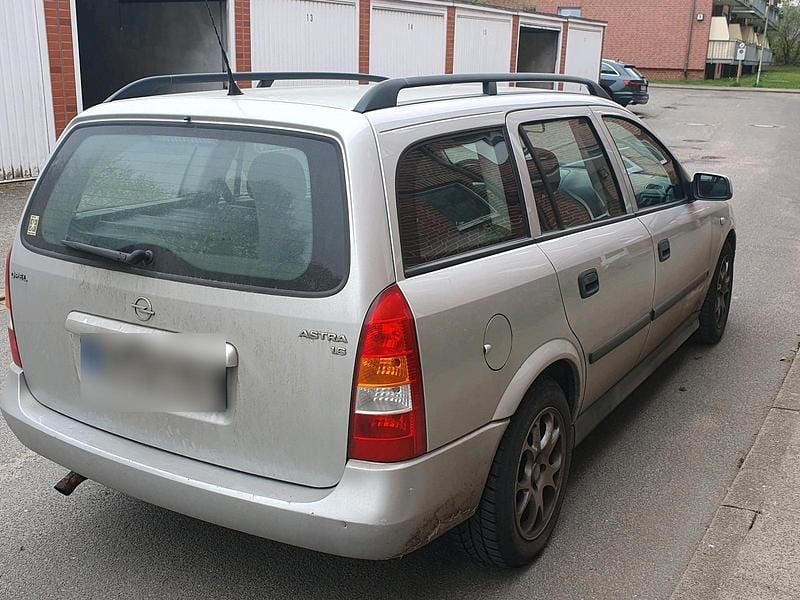 Usata Opel Astra 85 CV (62 kW) 2002 Grigio Station wagon