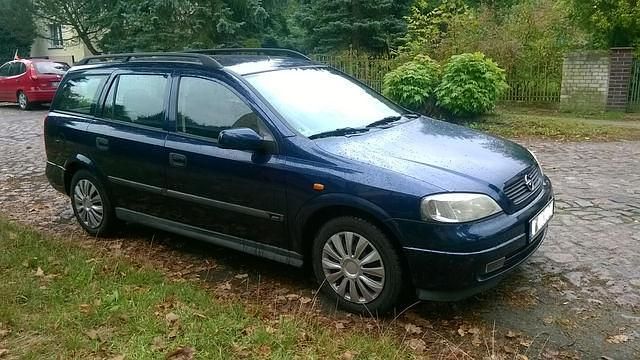 Gebraucht Opel Astra 156 PS (114 kW) 1998 Blau Kombi