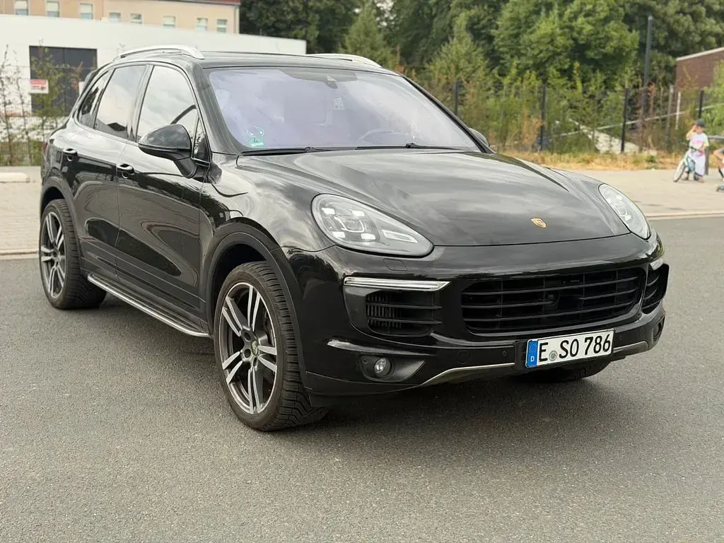 Gebraucht Porsche Cayenne 262 PS (192 kW) 2014 Schwarz SUV