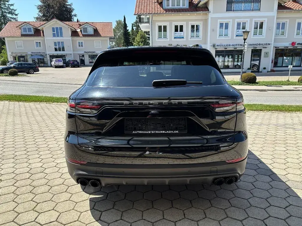 Gebraucht Porsche Cayenne Platinum Edition 340 PS (250 kW) 2022 Schwarz SUV