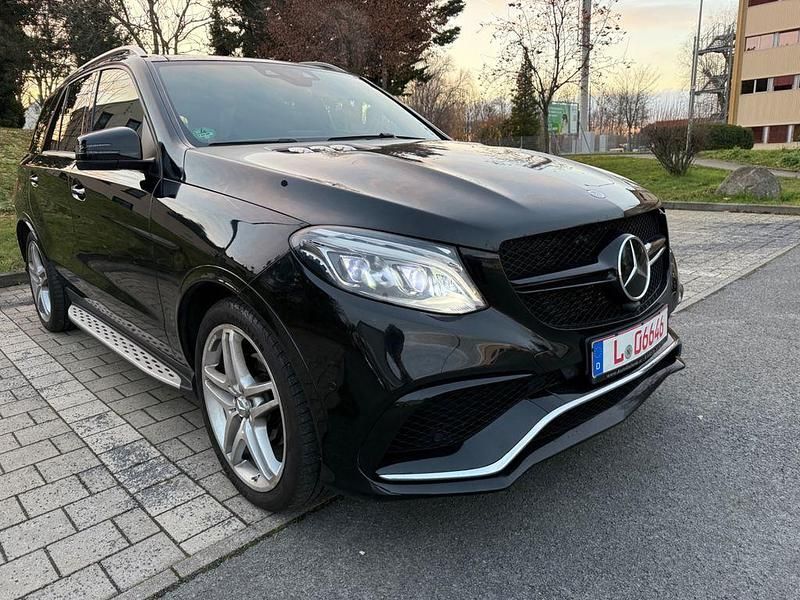 Gebraucht Mercedes GLE250 AMG 204 PS (150 kW) 2015 SUV