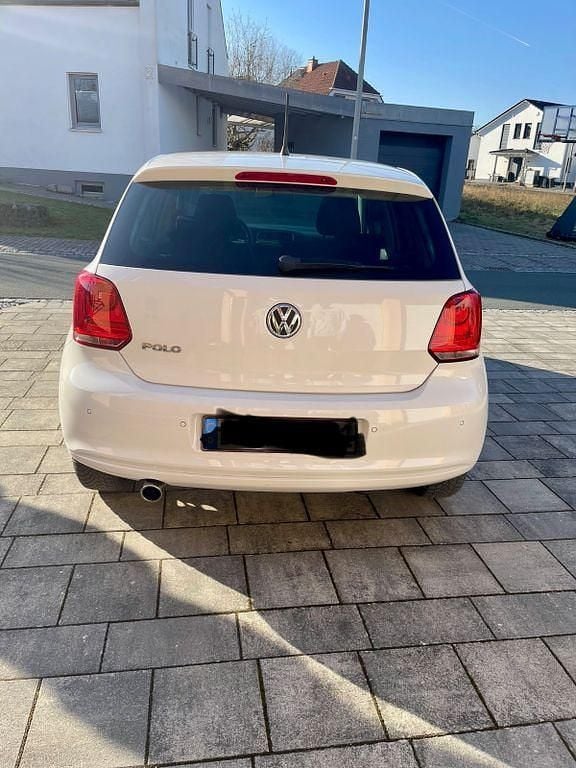 Gebraucht VW Polo Style 86 PS (63 kW) 2012 Weiß Kleinwagen