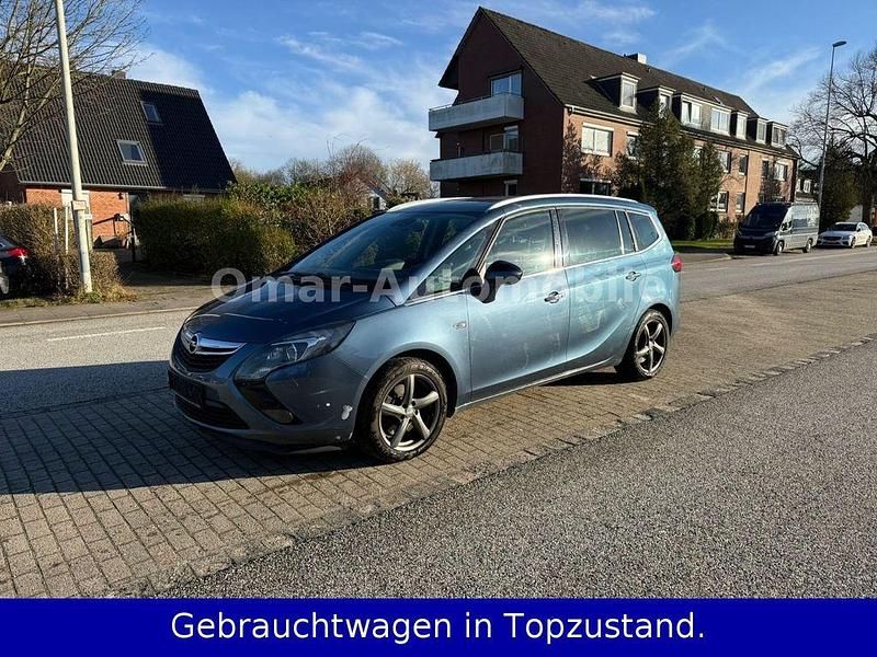 Blau Gebraucht 2012 Opel Zafira Tourer Innovation Van / Kleinbus | 5.490 € (Etwas zu teuer) - Bild 1/4