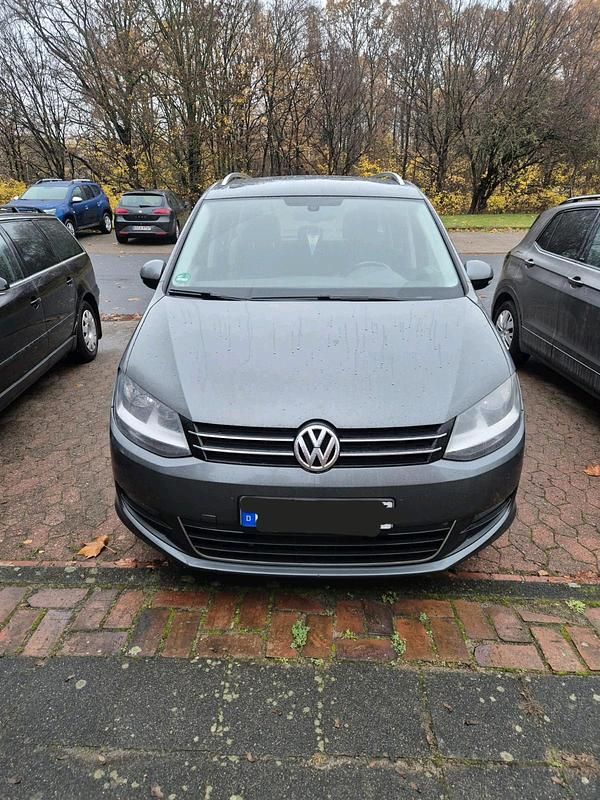 Silber Gebraucht 2013 VW Sharan Van / Kleinbus | 8.500 € (Superpreis) - Bild 1/4
