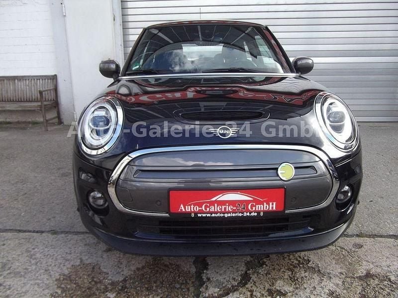 Gebraucht Mini Cooper SE 135 kW (184 PS) 2020 Schwarz Kleinwagen