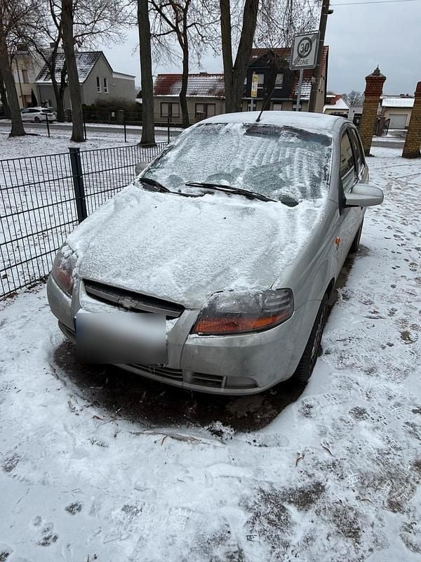 Silber Gebraucht 2005 Chevrolet Kalos Kleinwagen | 1.000 € (Guter Preis) - Bild 1/4