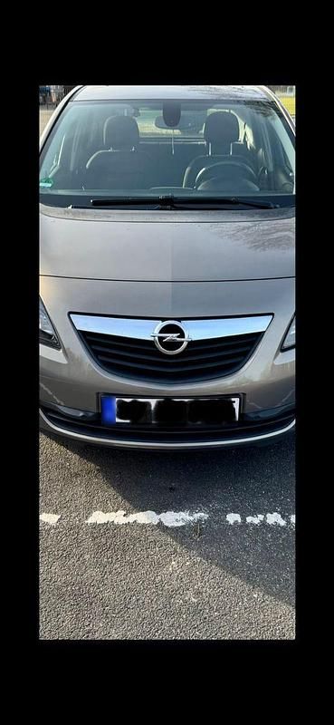 Gebraucht Opel Meriva Color Edition 120 PS (88 kW) 2012 Braun Van / Kleinbus