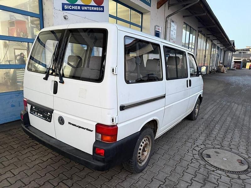 Gebraucht VW Caravelle 75 PS (55 kW) 1998 Weiß Van / Kleinbus