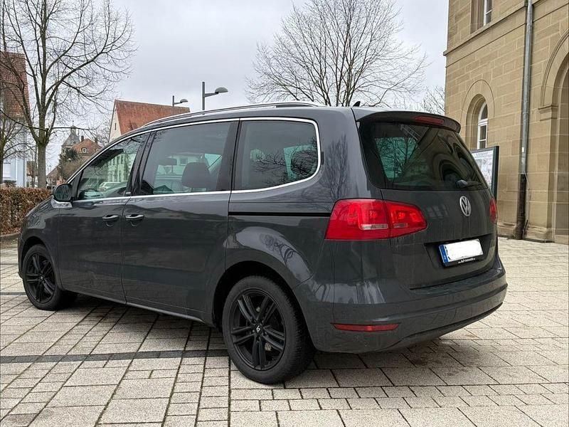 Gebraucht VW Sharan 170 PS (125 kW) 2012 Grau Van / Kleinbus