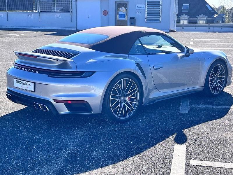 Gebraucht Porsche 911 Turbo 581 PS (427 kW) 2022 Silber Coupé