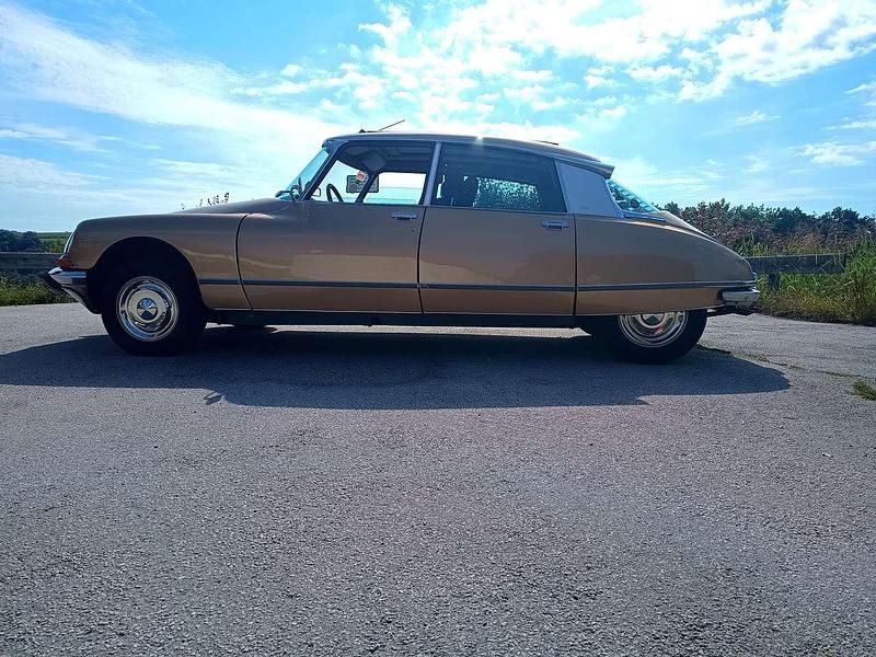 Bronze Gebraucht 1972 Citroën DS Limousine | 32.500 € - Bild 1/4