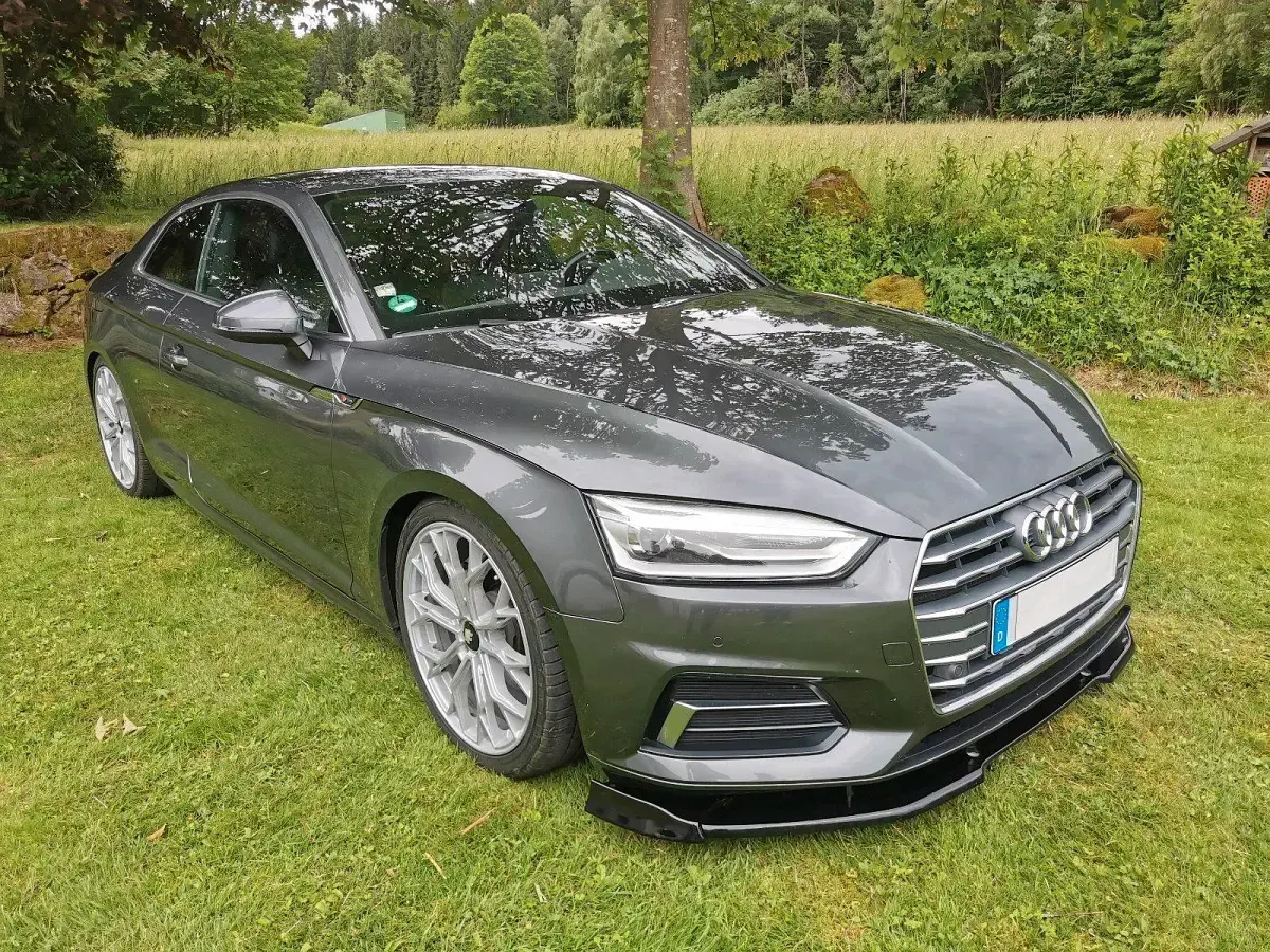 Gebraucht Audi A5 Design 190 PS (139 kW) 2017 Grau Coupé
