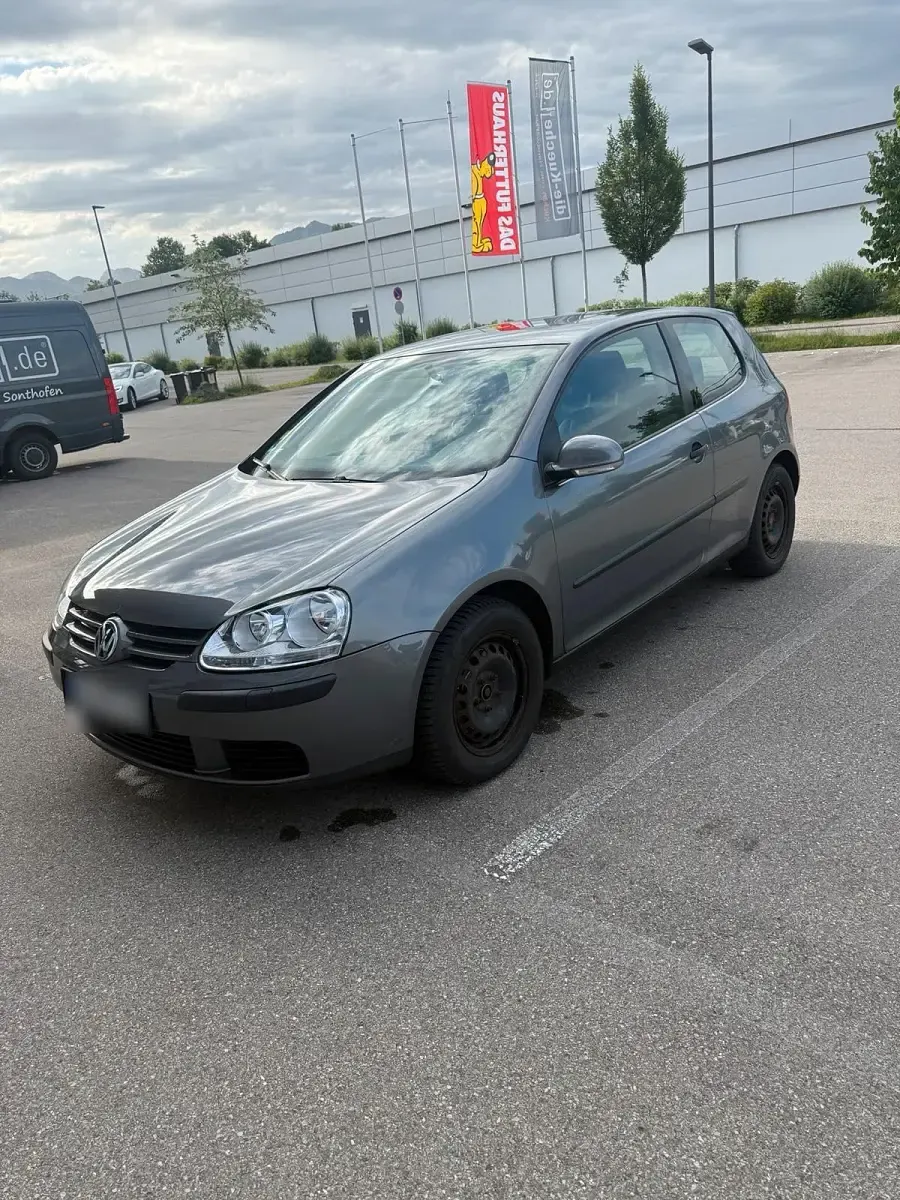 Gebraucht VW Golf 102 PS (75 kW) 2005 Grau Coupé