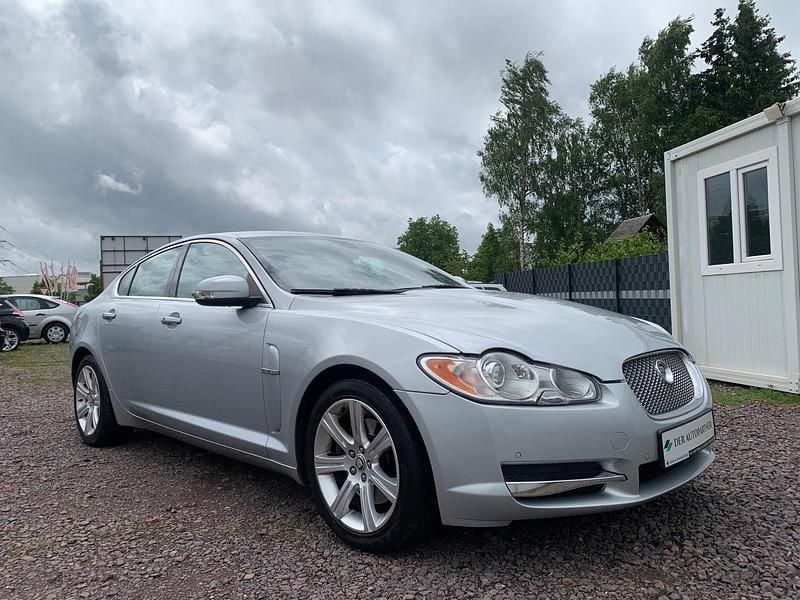 Gebraucht Jaguar XF 207 PS (152 kW) 2009 Silber Limousine