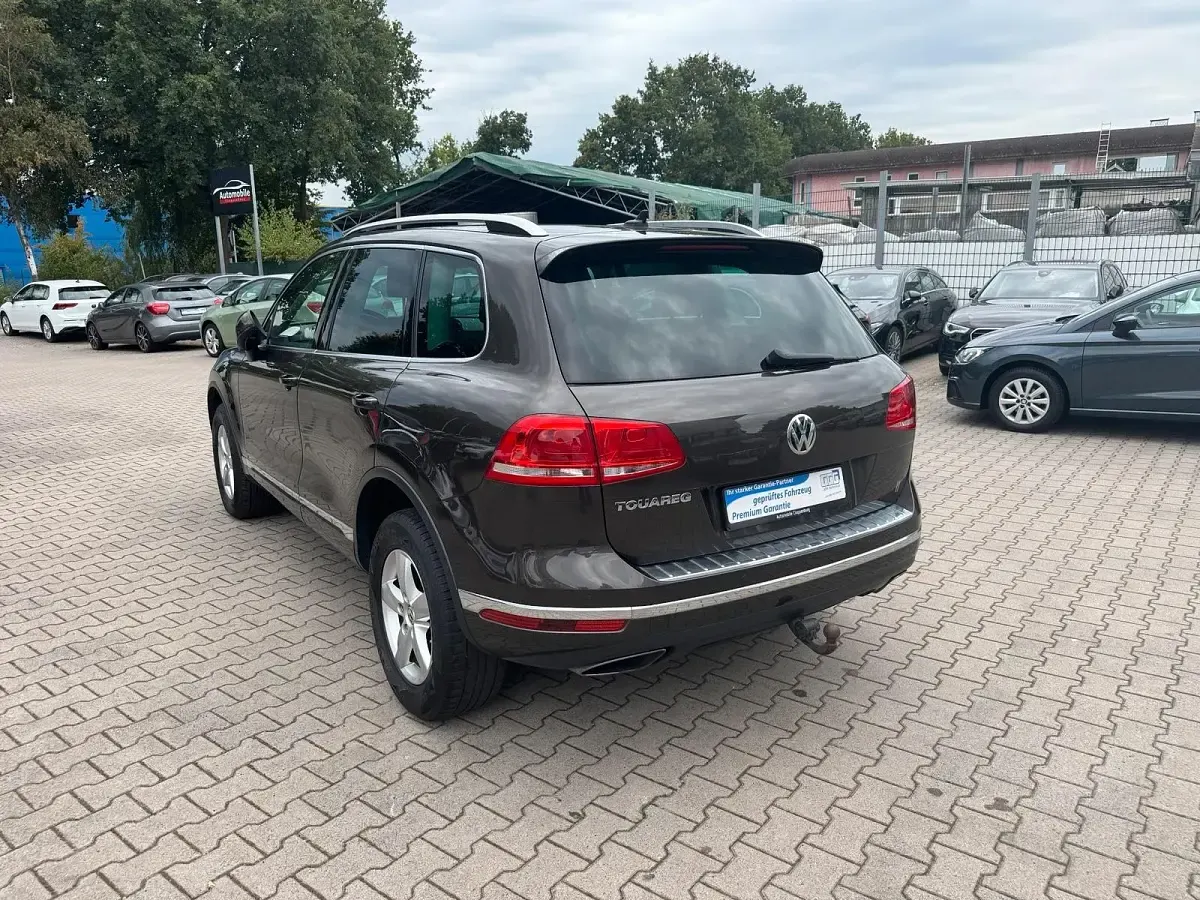 Używany VW Touareg Terrain Tech 262 KM (192 kW) 2016 Brązowy SUV
