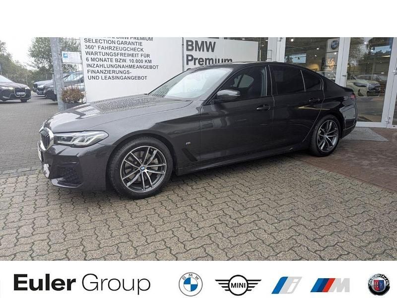 Grau Gebraucht 2021 BMW 520 Performance Limousine | 36.488 € (Fairer Preis) - Bild 1/4