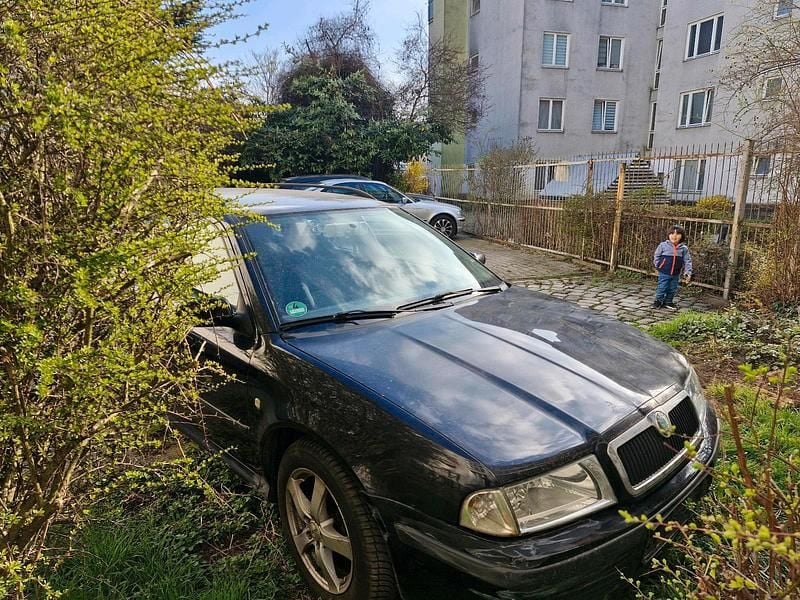 Gebraucht Skoda Octavia 105 PS (77 kW) 2007 Schwarz Kombi