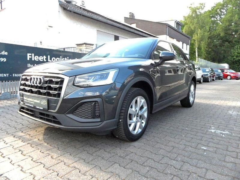Gebraucht Audi Q2 150 PS (110 kW) 2023 Manhattangrau (metallic) SUV