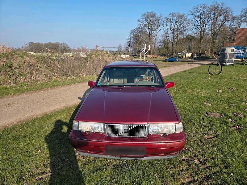 Gebraucht Volvo 960 170 PS (125 kW) 1995 Rot Limousine