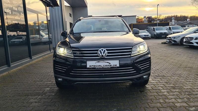Gebraucht VW Touareg R-line 280 PS (205 kW) 2015 Schwarz SUV
