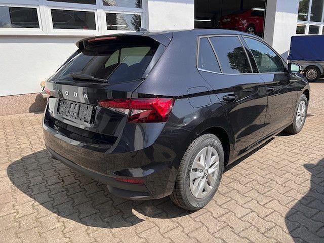 Neu Skoda Fabia Selection 116 PS (85 kW) 2025 Schwarz Kleinwagen