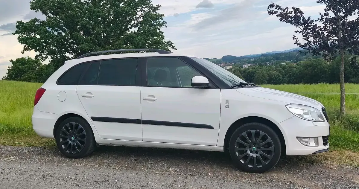 Gebraucht Skoda Fabia 86 PS (63 kW) 2013 Weiß Kombi