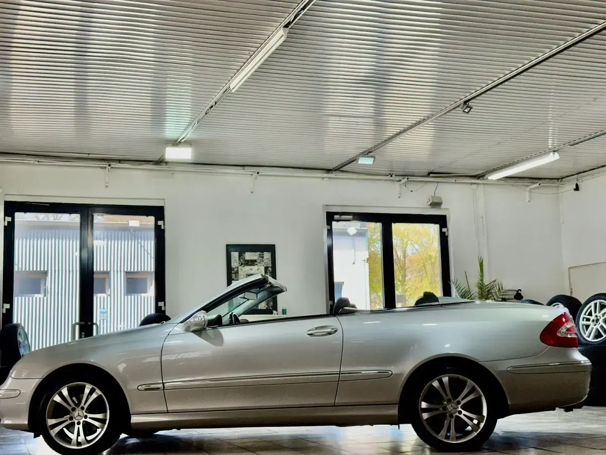 Gebraucht Mercedes CLK200 Elegance 163 PS (119 kW) 2005 Silber Cabrio