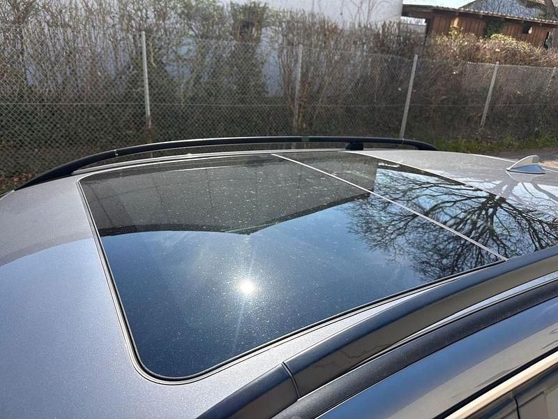 Gebraucht BMW 330 272 PS (200 kW) 2008 Grau Kombi