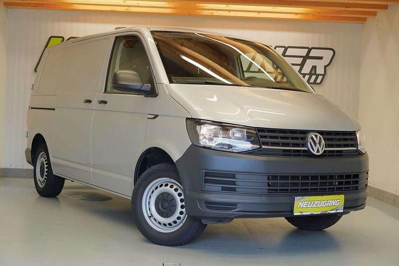 Gebraucht VW Transporter 102 PS (75 kW) 2020 Silber Van