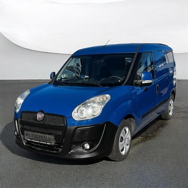 Blau Gebraucht 2012 Fiat Doblò Van / Kleinbus | 5.200 € (Fairer Preis) - Bild 1/4