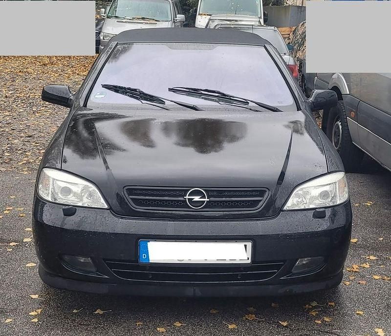 Gebraucht Opel Astra Cabriolet 147 PS (108 kW) 2002 Schwarz Cabrio