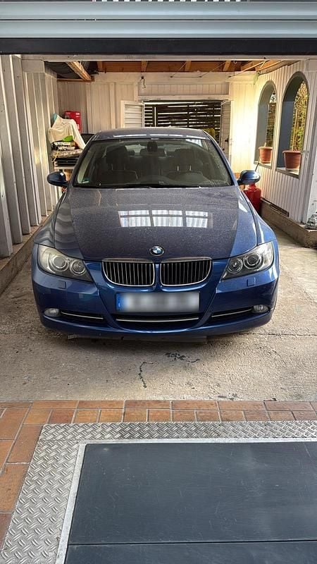 Gebraucht BMW 335 306 PS (225 kW) 2007 Blau Limousine