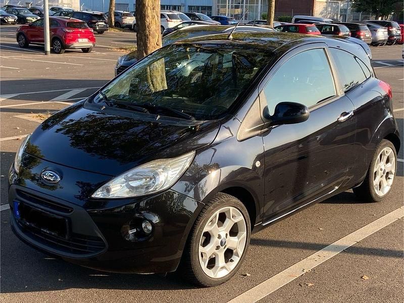 Schwarz Gebraucht 2012 Ford Ka Titanium Kleinwagen | 4.200 € (Fairer Preis) - Bild 1/4