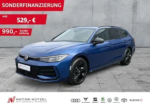 Gebraucht VW Passat R-line 272 PS (200 kW) 2024 Blau Kombi