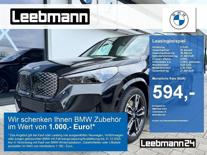 Schwarz Gebraucht 2025 BMW iX1 M Sport SUV | 49.375 € (Guter Preis) - Bild 1/4